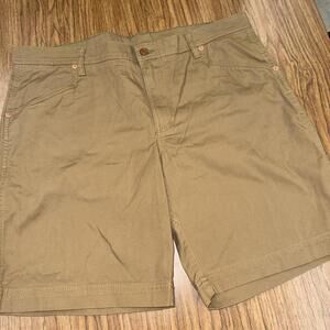 LL Bean Shorts Men's Tan  100% Cotton Standard Fit Chino Size 38w